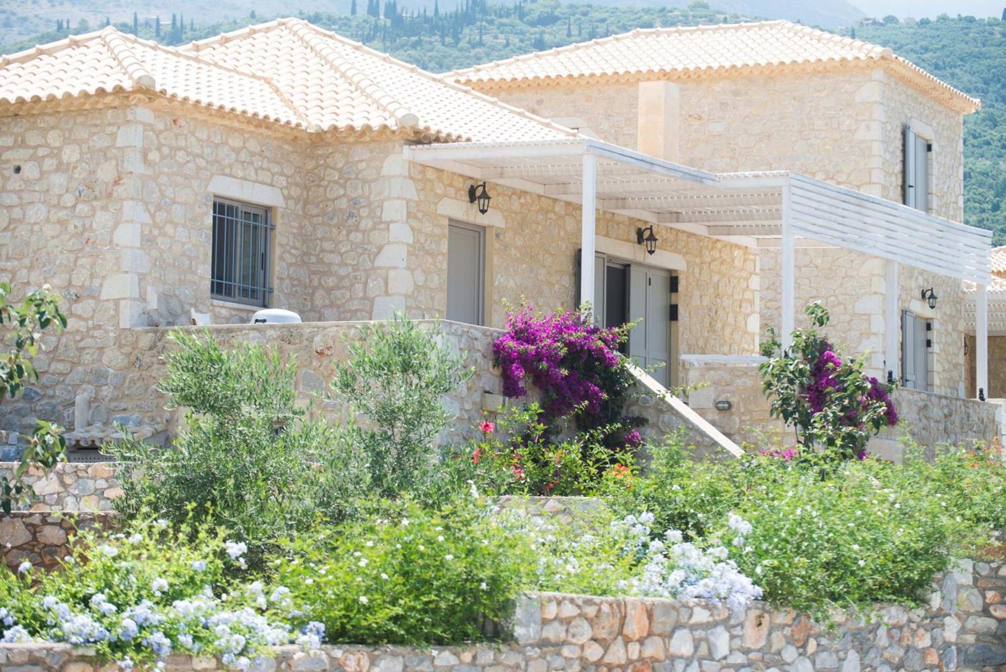Poliana Estate Villas 리글리아 외부 사진
